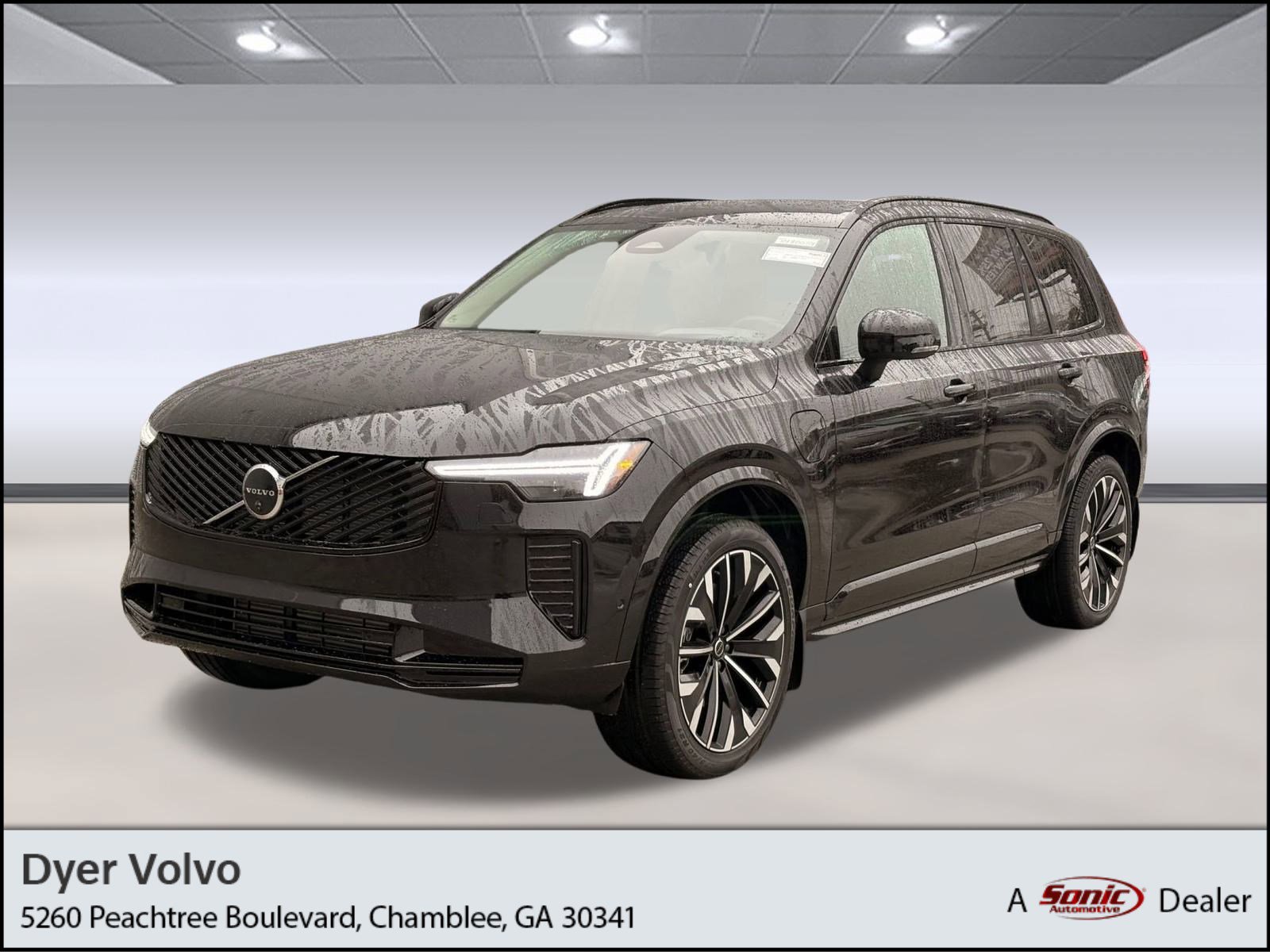 New 2026 Volvo XC90 T8 Ultra w/ Protection Package