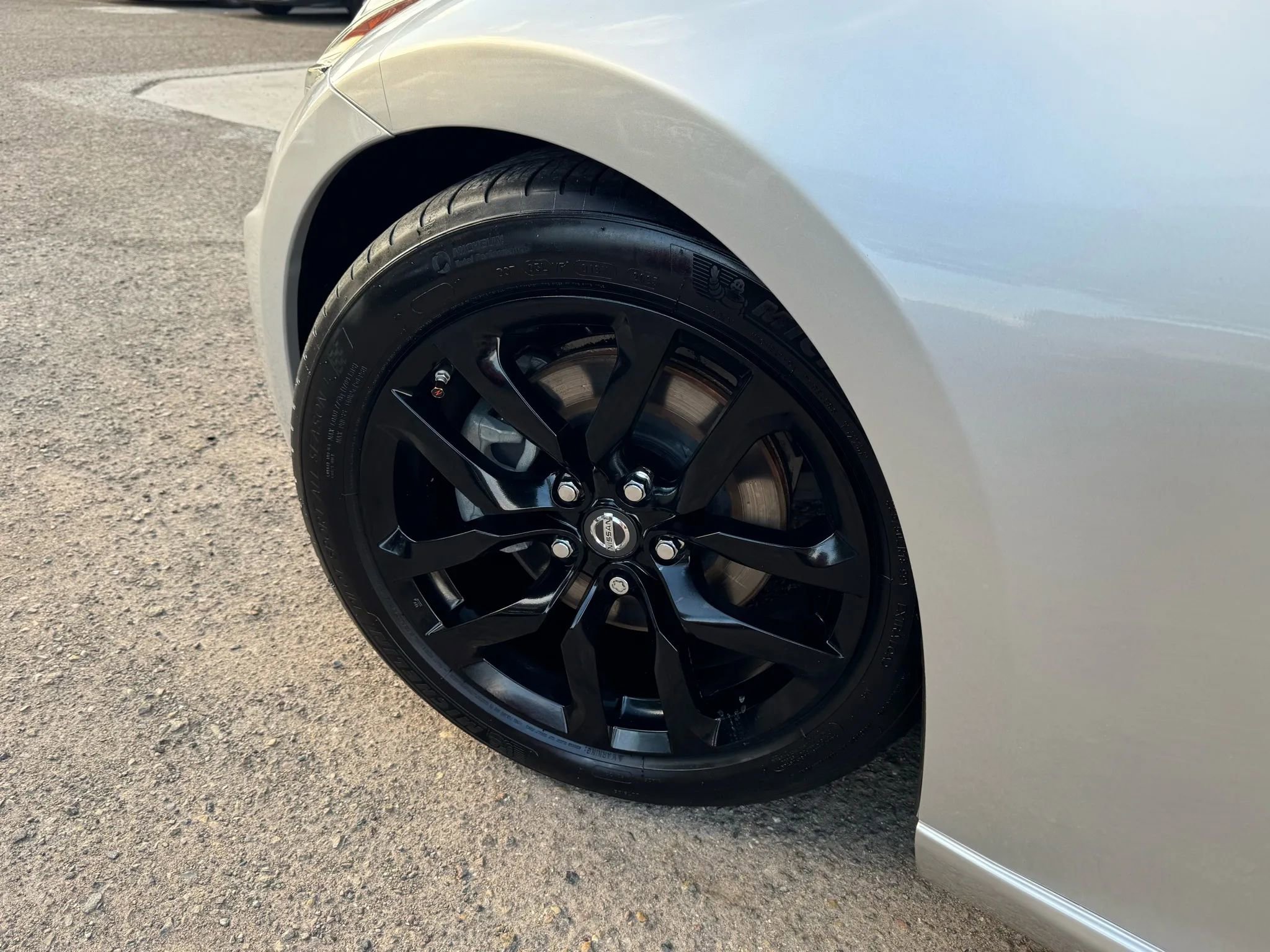 Used 2018 Nissan 370Z Touring image 7