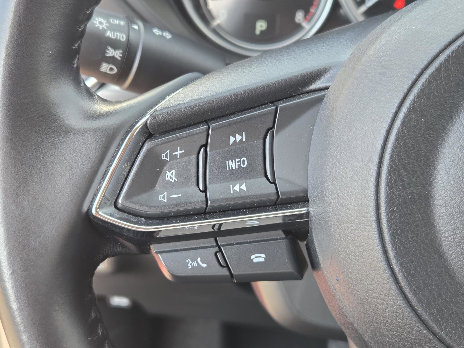 Used 2024 MAZDA CX-5 AWD 2.5 S w/ Select Package image 16
