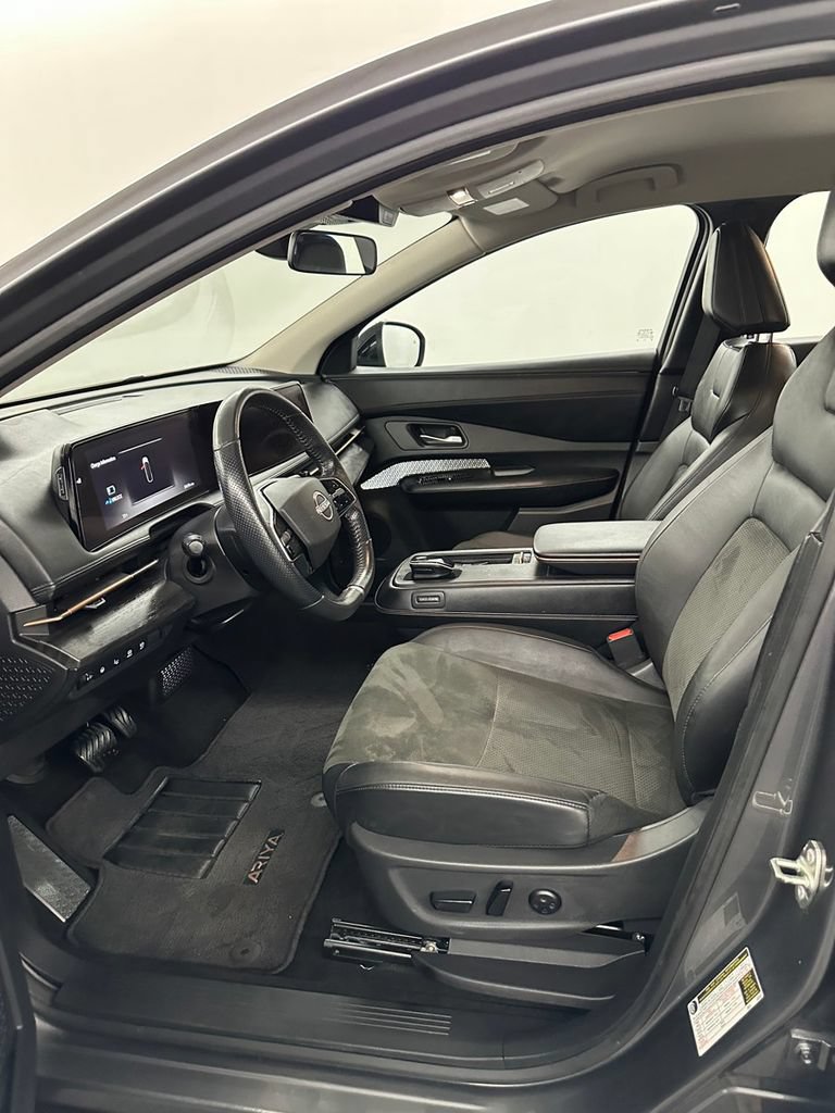 Used 2023 Nissan Ariya FWD image 11
