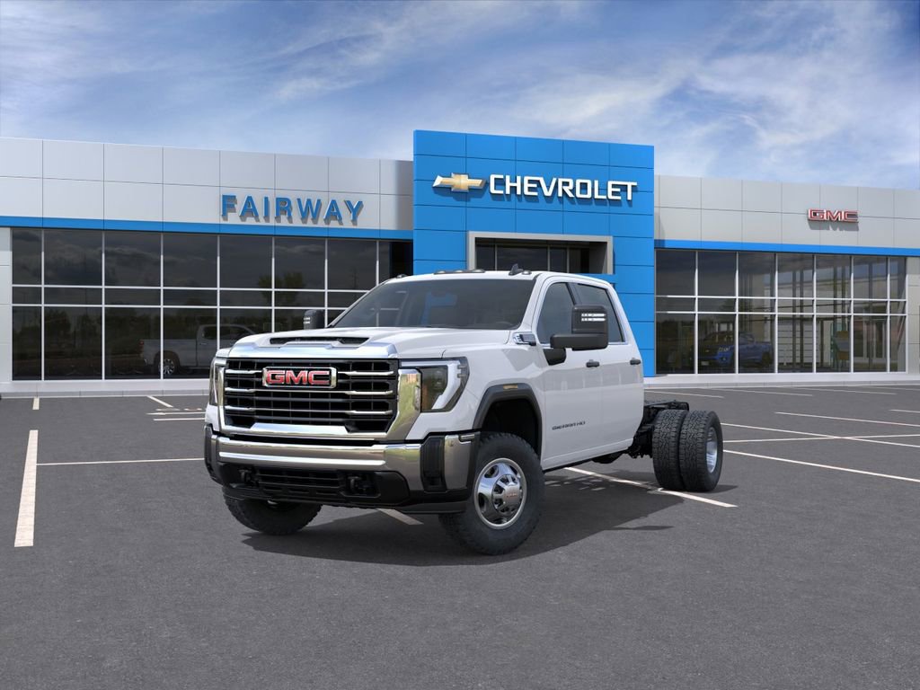 New 2026 GMC Sierra 3500 Pro w/ Convenience Package AWD/4WD image 8