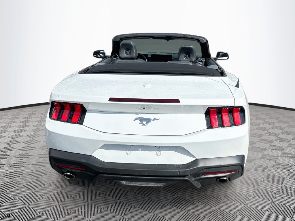Used 2026 Ford Mustang Premium RWD image 6