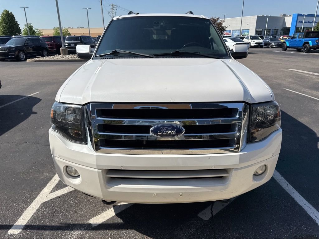 Used 2014 Ford Expedition Limited w/ Equipment Group 301A AWD/4WD image 2