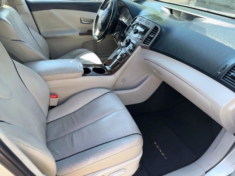 Used 2009 Toyota Venza image 6