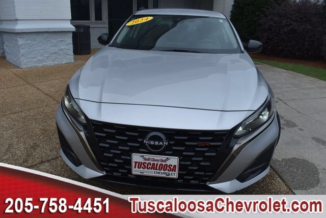 Used 2024 Nissan Altima 2.5 SR FWD image 4