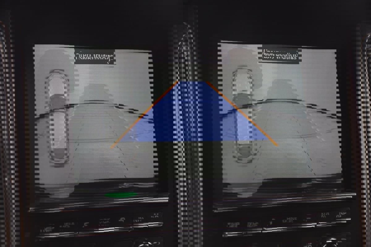 Used 2015 Porsche Macan S image 9