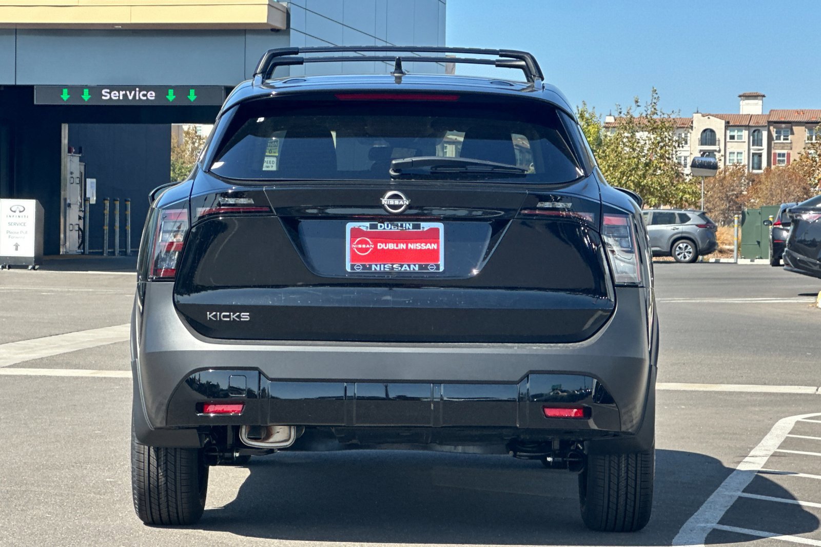 New 2027 Nissan Kicks SV w/ Cold Weather Package FWD image 5