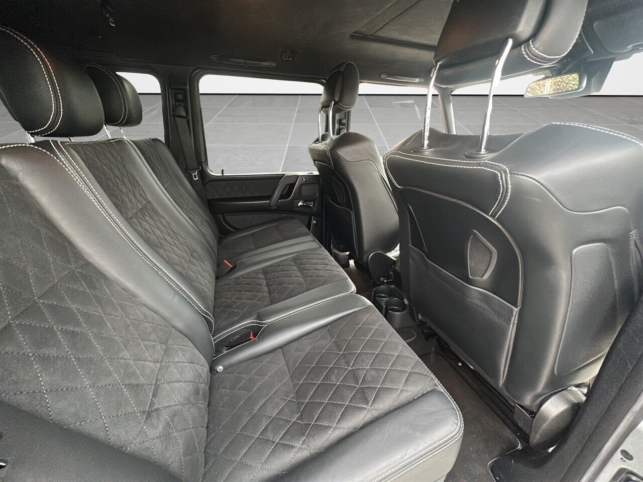 Used 2017 Mercedes-Benz G 550 Squared image 11