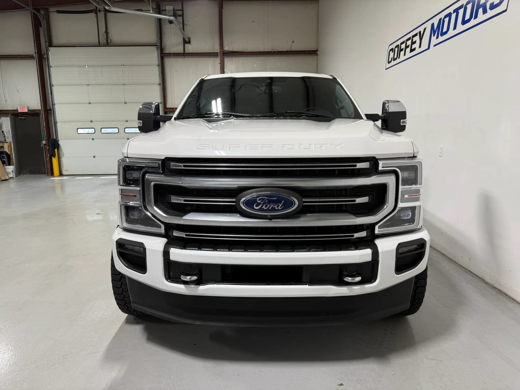 Used 2021 Ford F250 Platinum w/ FX4 Off-Road Package AWD/4WD image 9