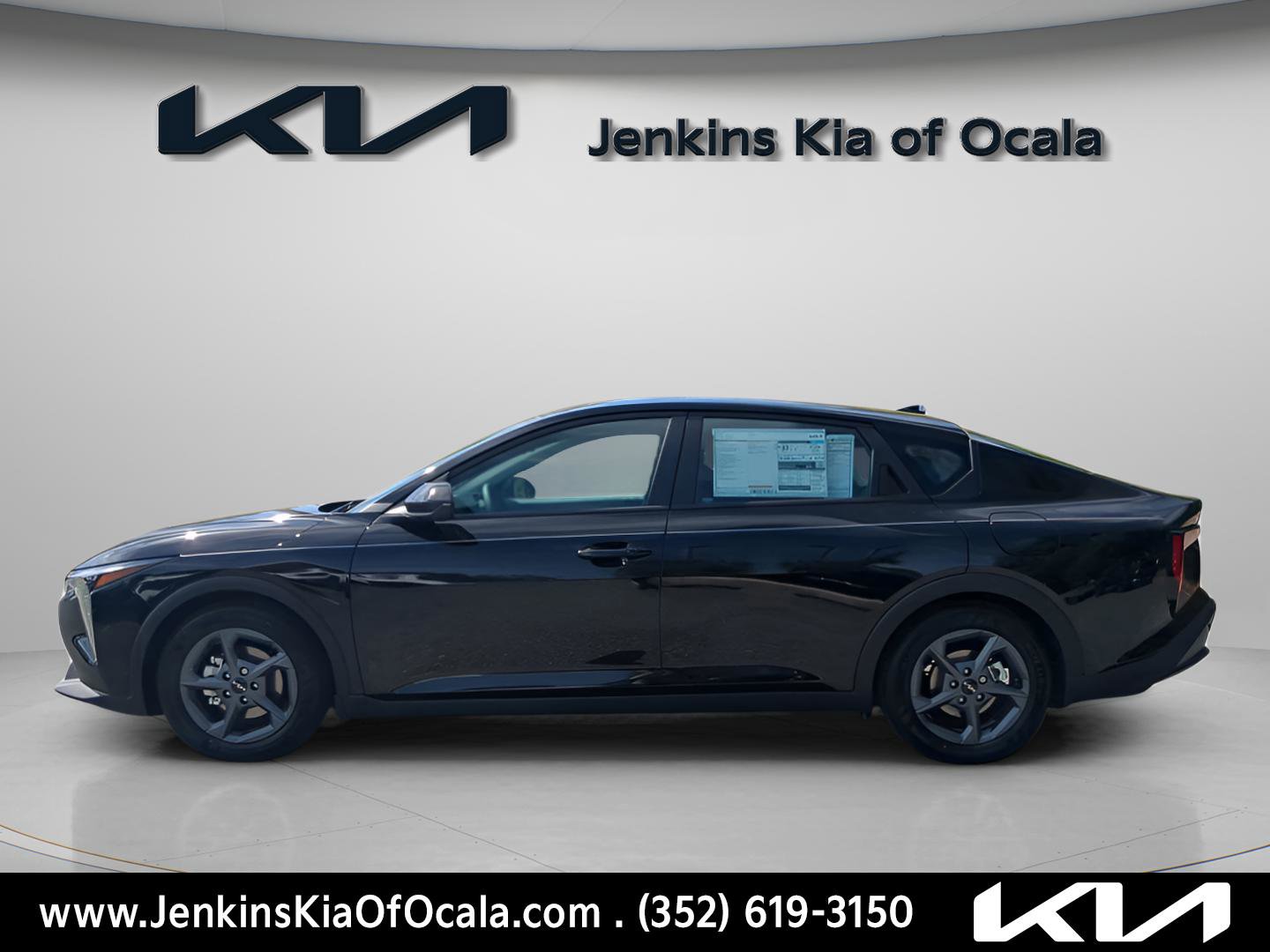 New 2025 Kia K4 LXS image 8