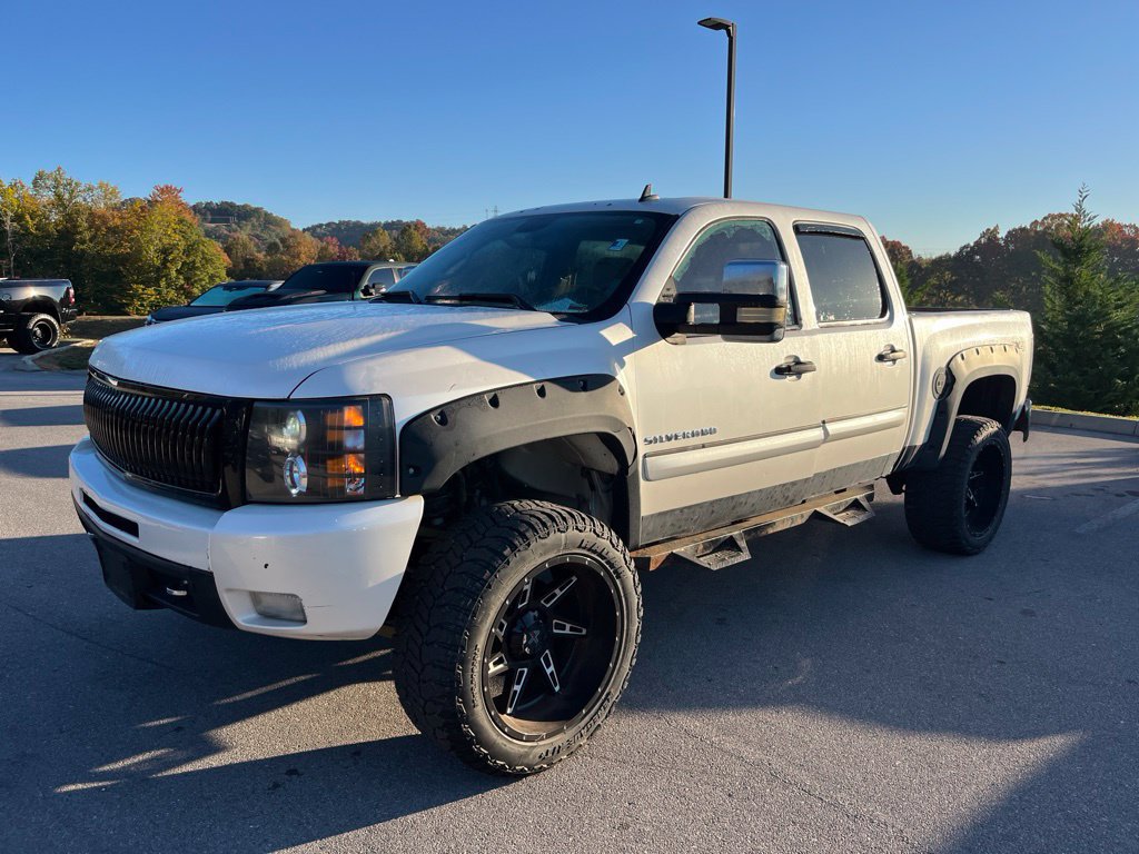 Used 2011 Chevrolet Silverado 1500 LTZ w/ LTZ White Diamond Edition