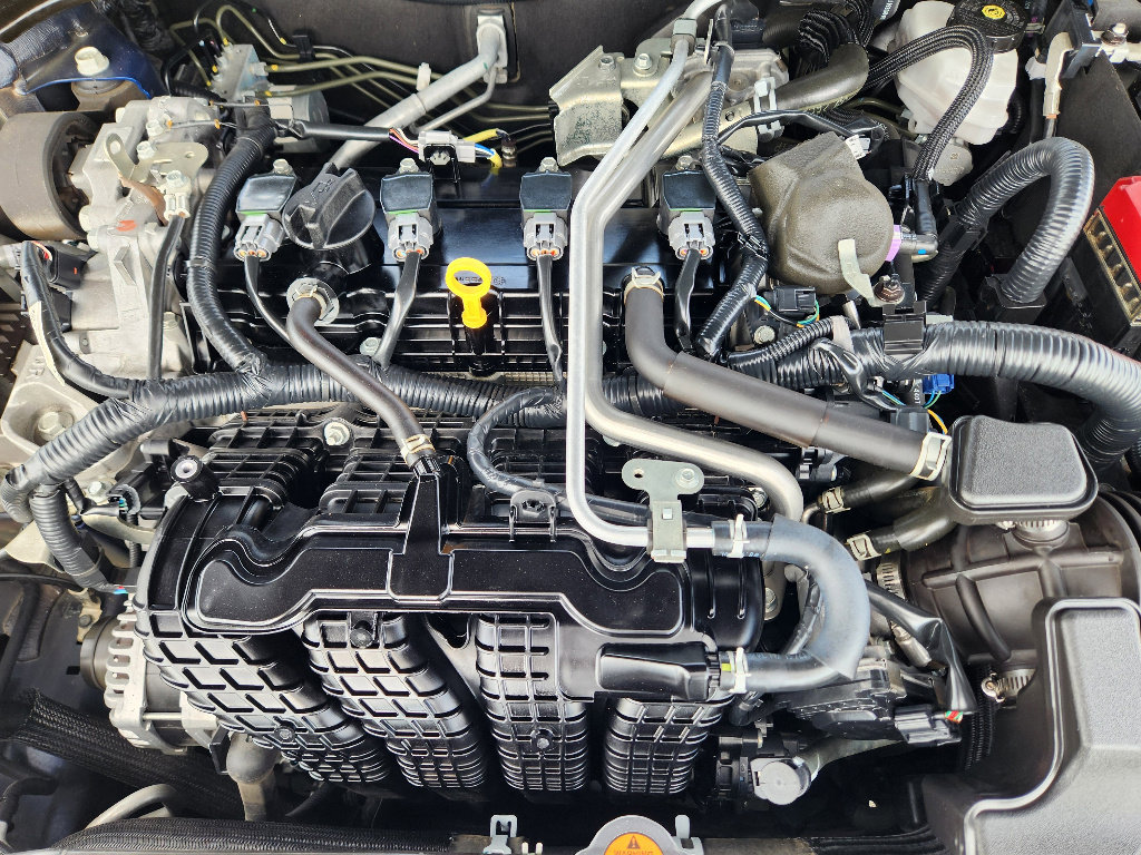 Used 2025 Nissan Altima 2.5 SR image 30