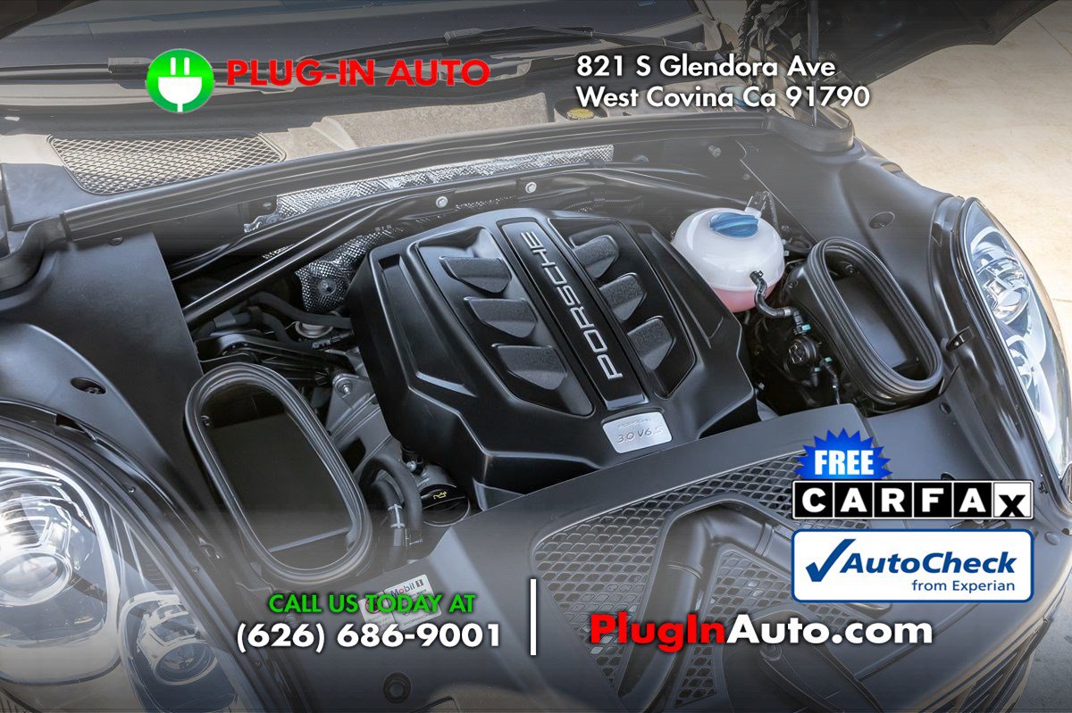 Used 2017 Porsche Macan S image 13