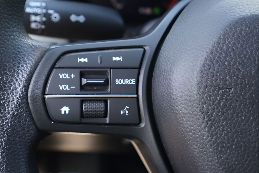 Used 2023 Honda HR-V LX image 19