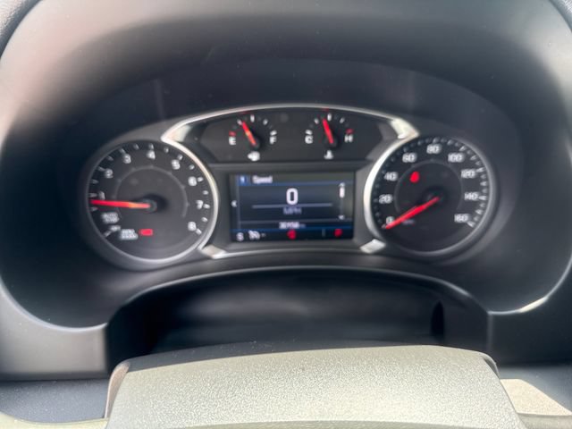Used 2024 GMC Terrain SLE w/ Driver Convenience Package FWD image 12