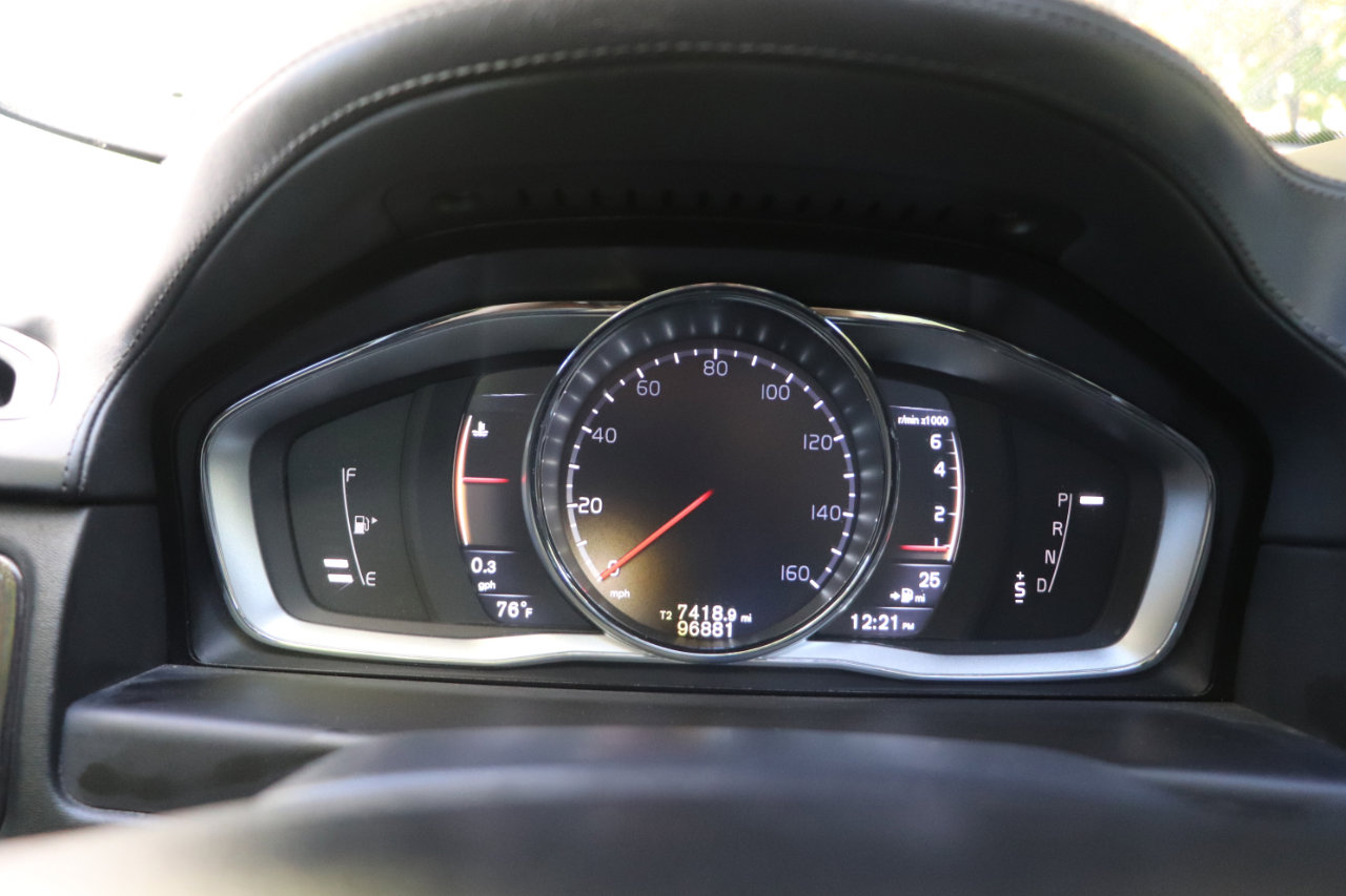 Used 2016 Volvo XC70 T5 Platinum w/ Climate Package image 15