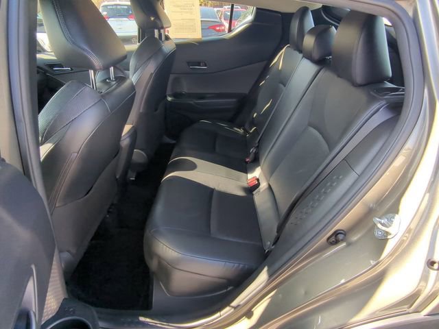 Used 2021 Toyota C-HR XLE image 37