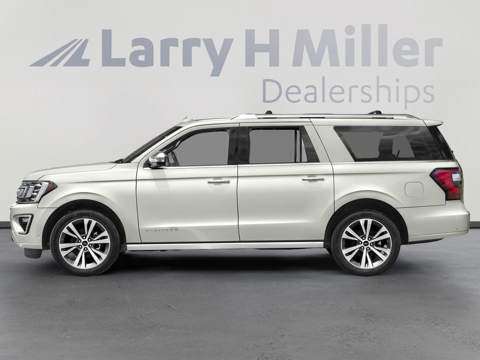 Used 2019 Ford Expedition Max Platinum AWD/4WD image 4