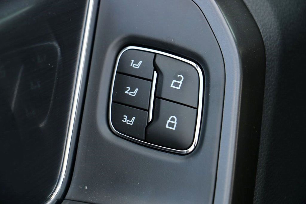 New 2026 Ford F150 Lariat w/ Equipment Group 502A High image 18