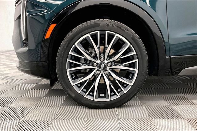 Used 2024 Cadillac XT4 Sport AWD/4WD image 10