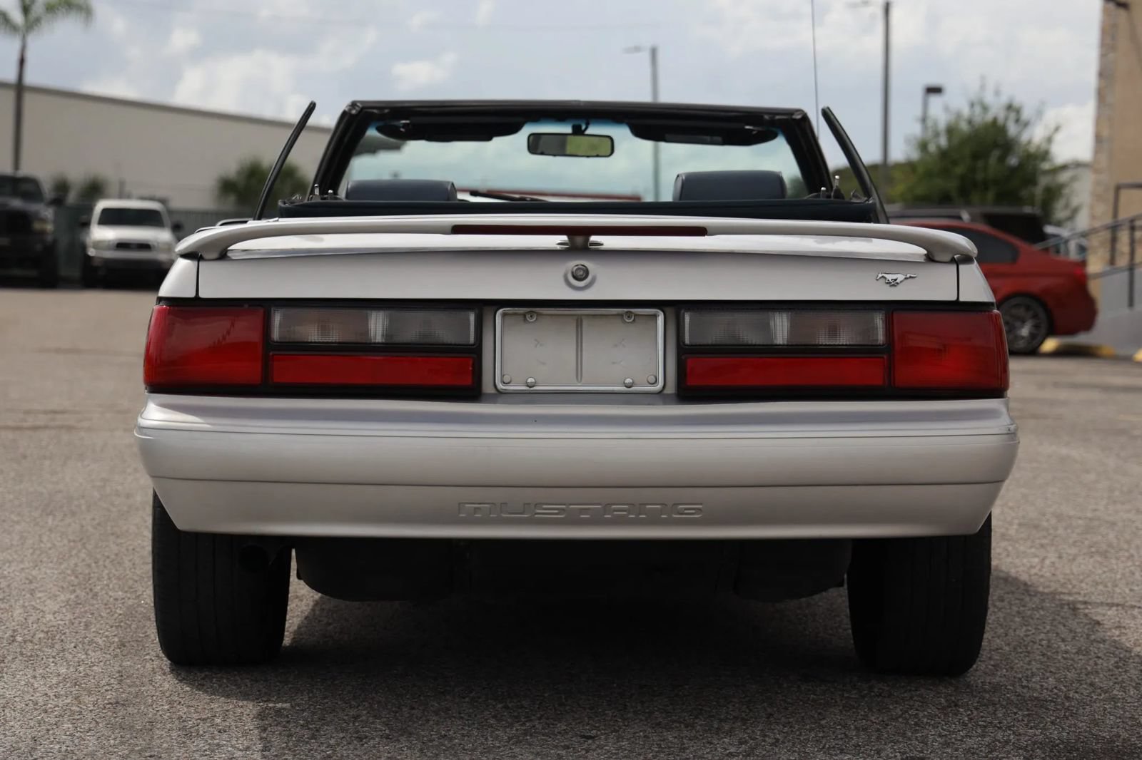 Used 1992 Ford Mustang LX RWD image 5