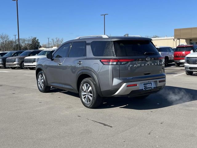 Used 2023 Nissan Pathfinder SL image 6