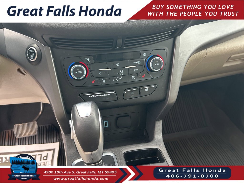 Used 2019 Ford Escape SEL image 16