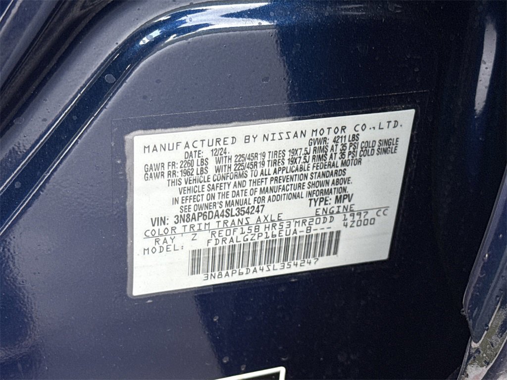 Certified 2025 Nissan Kicks SR image 43