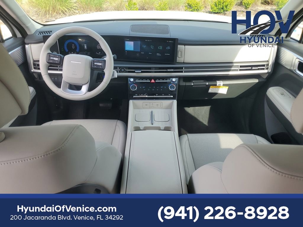 Used 2026 Hyundai Santa Fe SEL FWD image 19