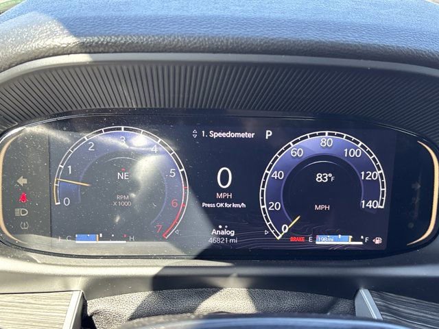 Used 2024 Jeep Wagoneer Series II w/ Flexible Seating Group image 33