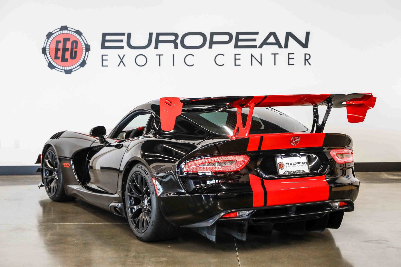 Used 2017 Dodge Viper GTC w/ ACR Package RWD image 8