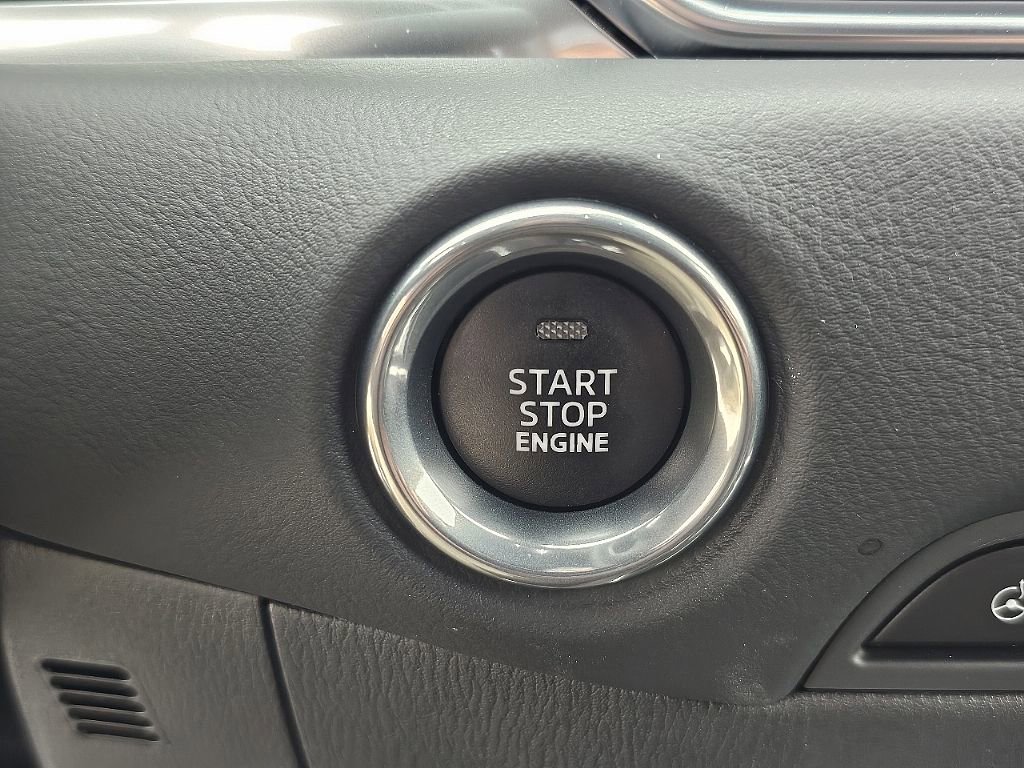 Certified 2025 MAZDA CX-5 2.5 Turbo w/ Premium Package image 31