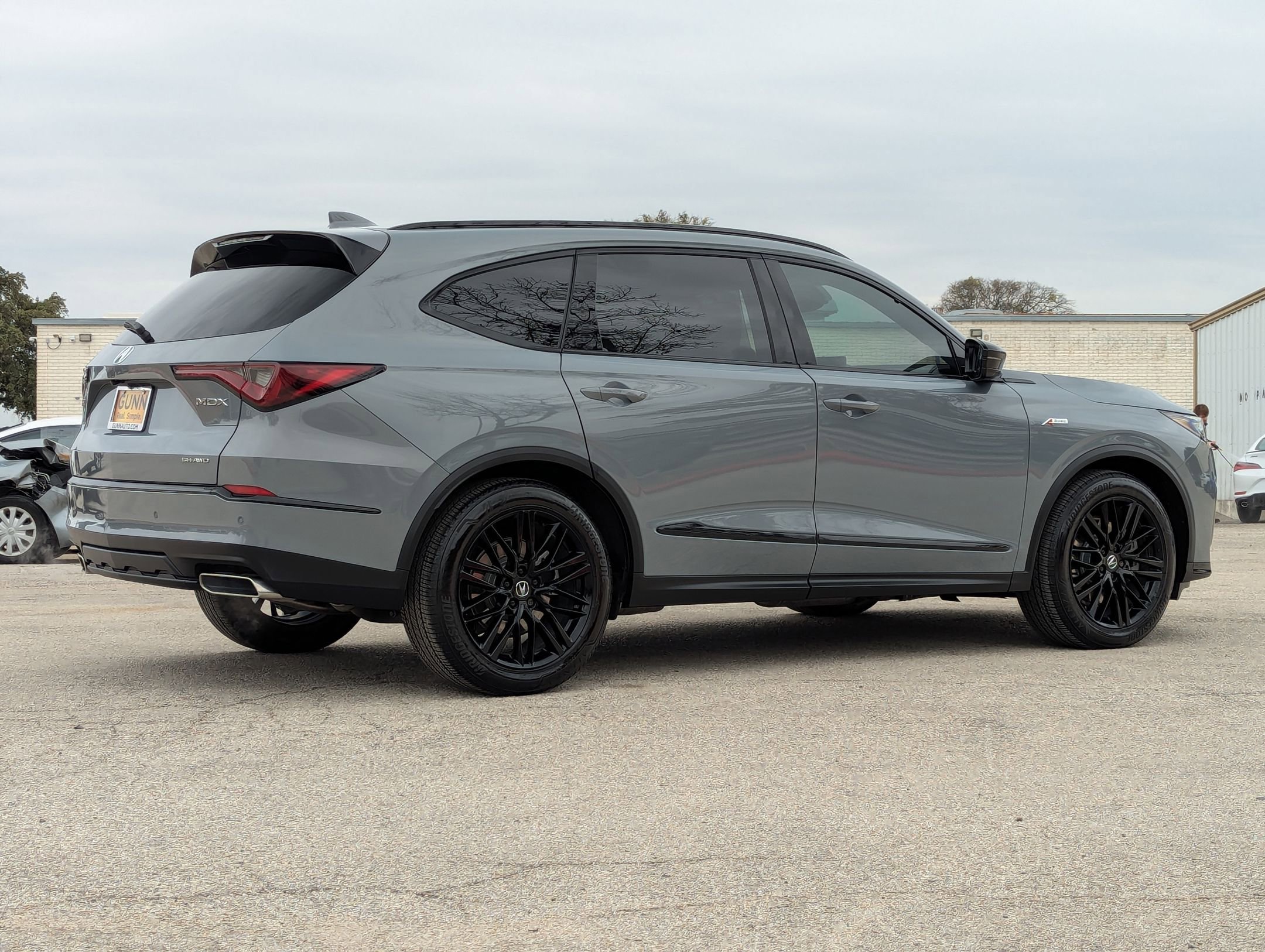 Used 2025 Acura MDX A-Spec image 4