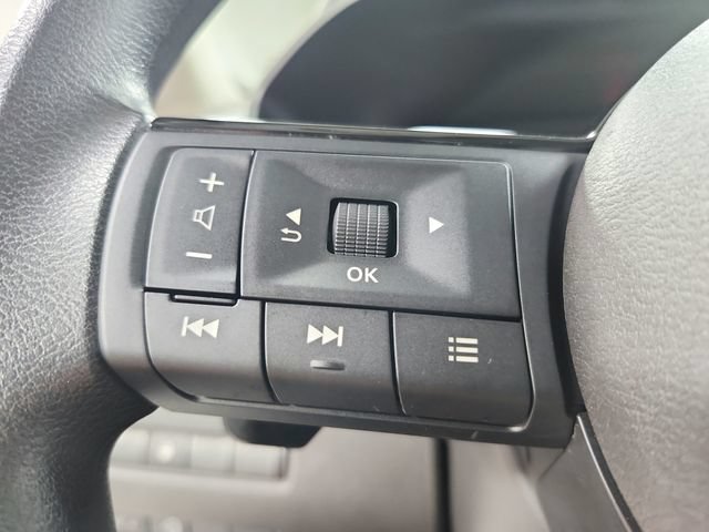 Used 2023 Nissan Rogue SV FWD image 26