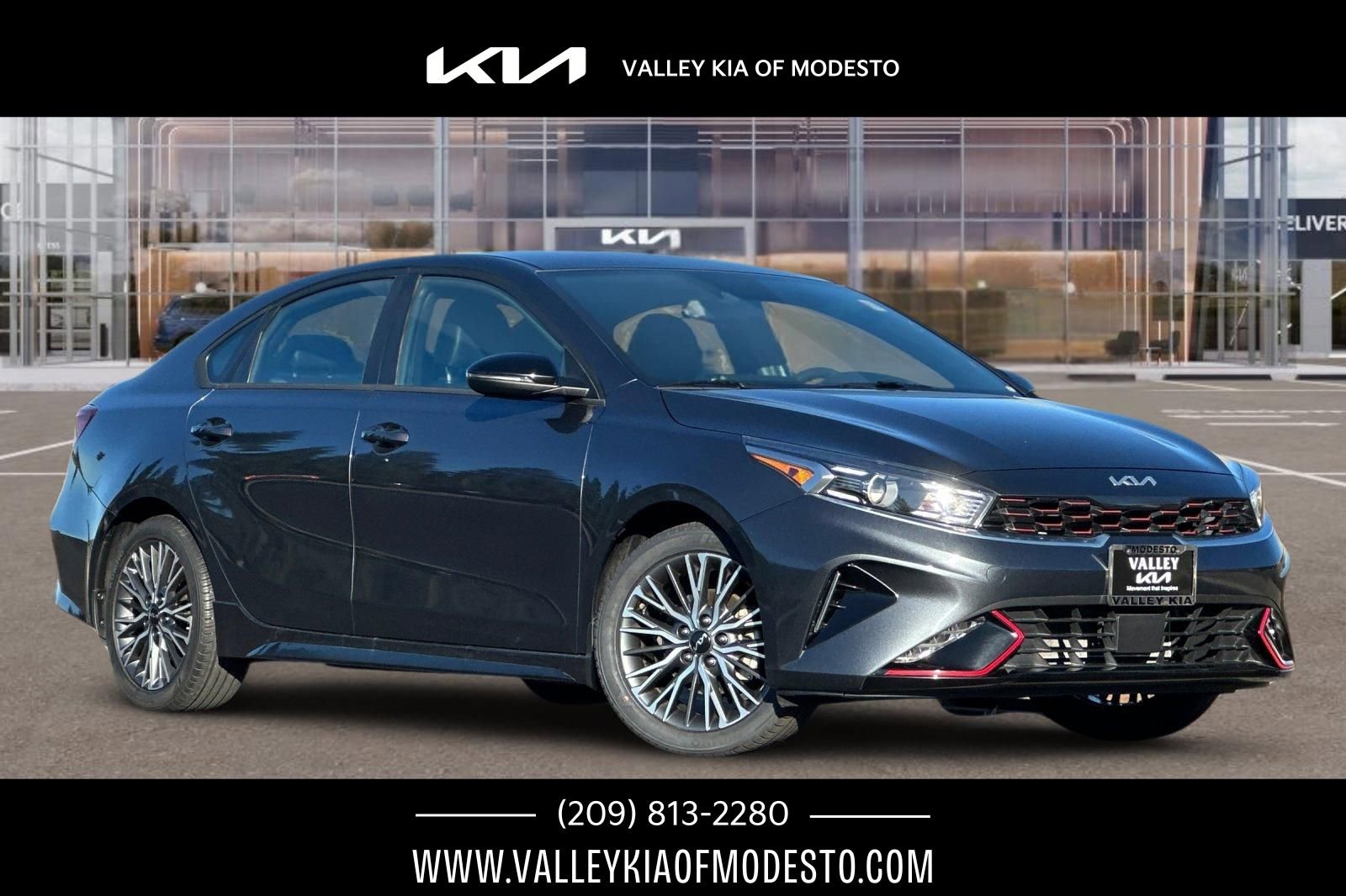 Used 2023 Kia Forte GT-Line w/ GT-Line Technology Package image 1