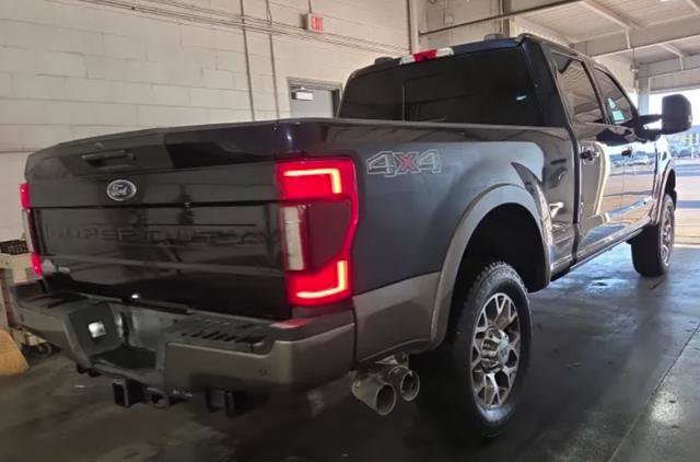 Used 2022 Ford F350 King Ranch w/ King Ranch Ultimate Package image 3