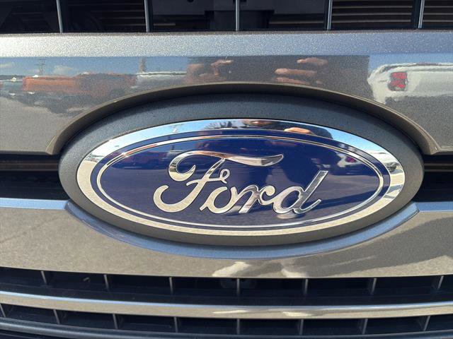 Used 2020 Ford F150 XLT w/ Equipment Group 302A Luxury AWD/4WD image 11