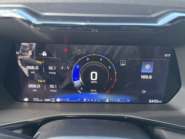 Used 2025 Chevrolet Colorado Z71 w/ Technology Package AWD/4WD image 40