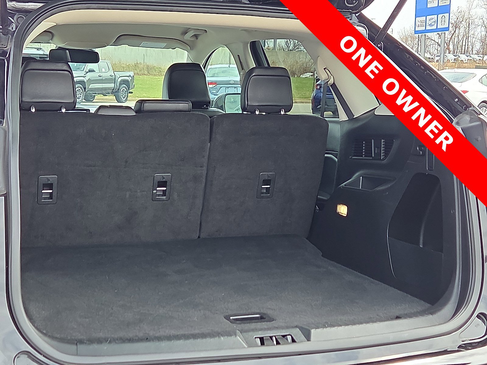 Used 2024 Ford Edge SEL AWD/4WD image 8