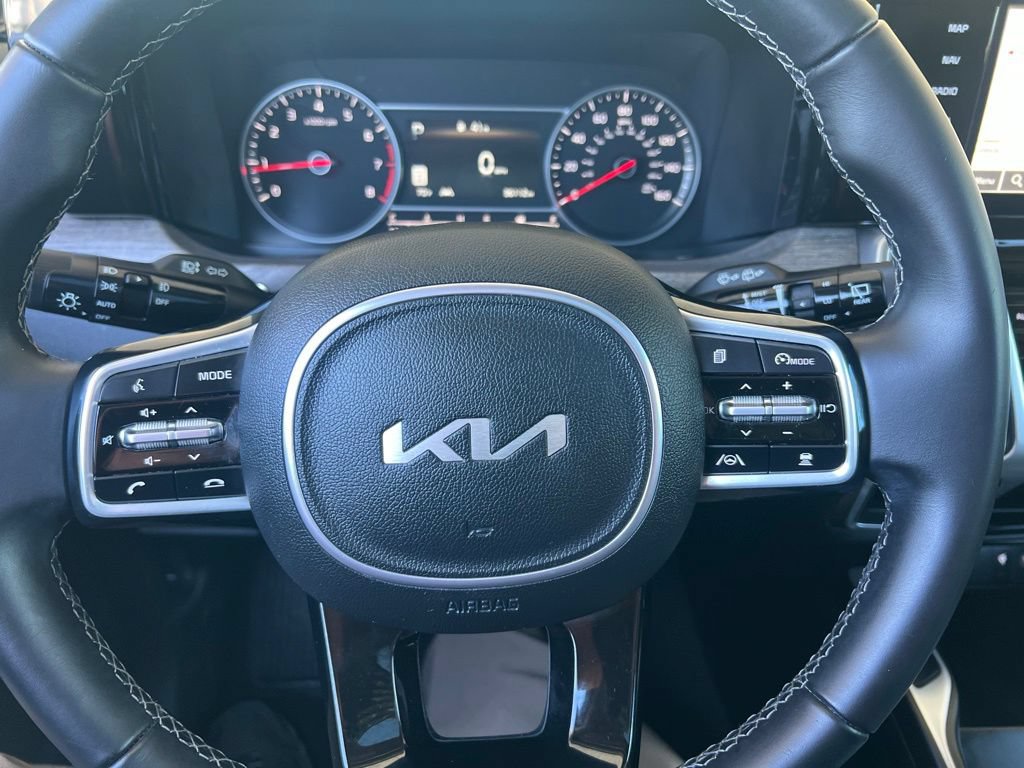 Certified 2023 Kia Sorento EX w/ Panoramic Sunroof Package FWD image 65