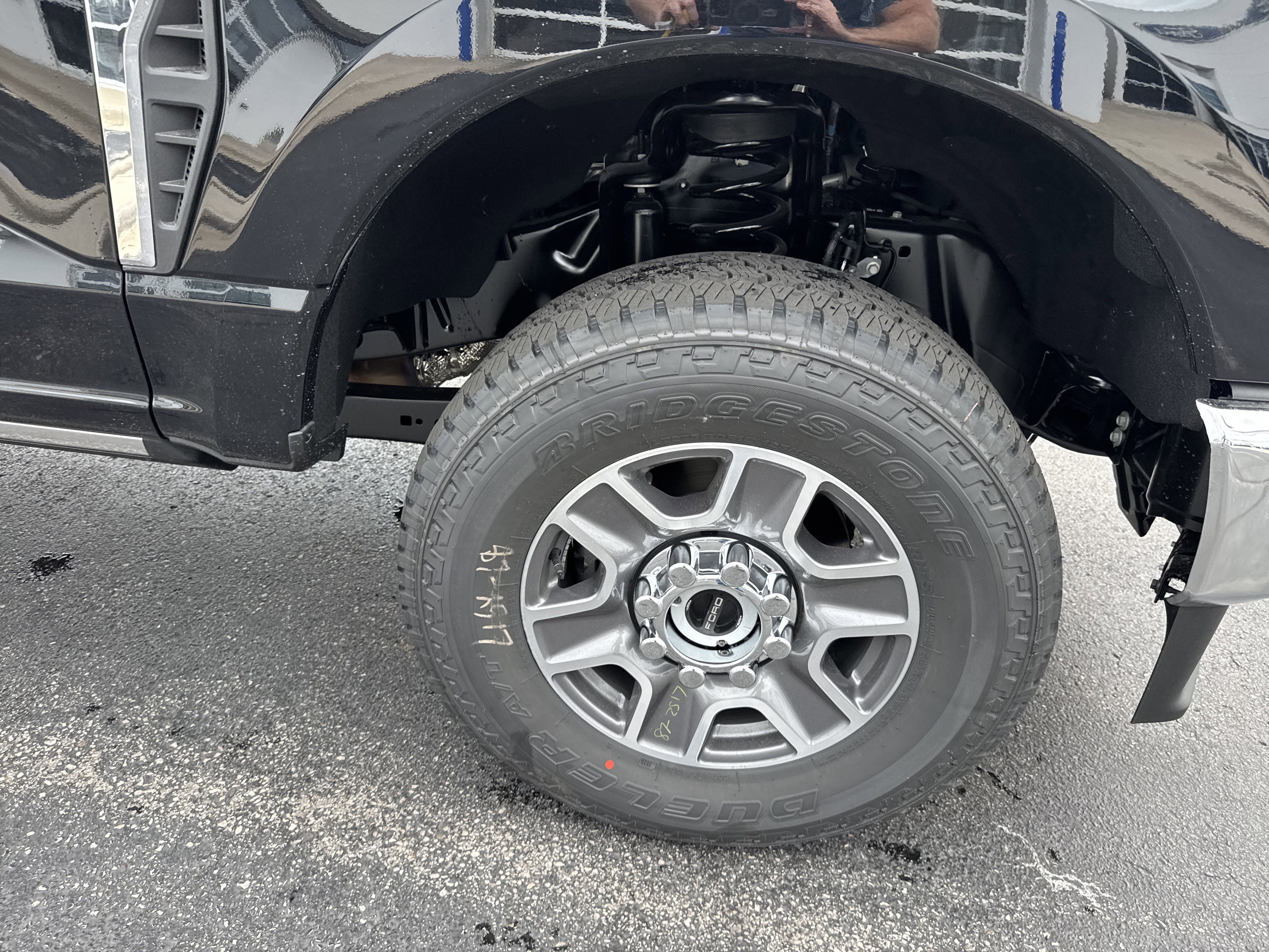 New 2026 Ford F350 Lariat w/ FX4 Off-Road Package image 6