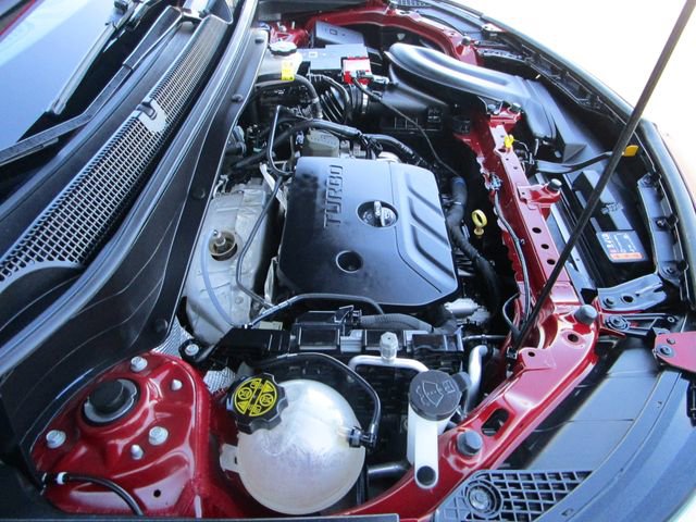 Used 2020 Buick Encore GX Essence w/ Experience Buick Package image 11