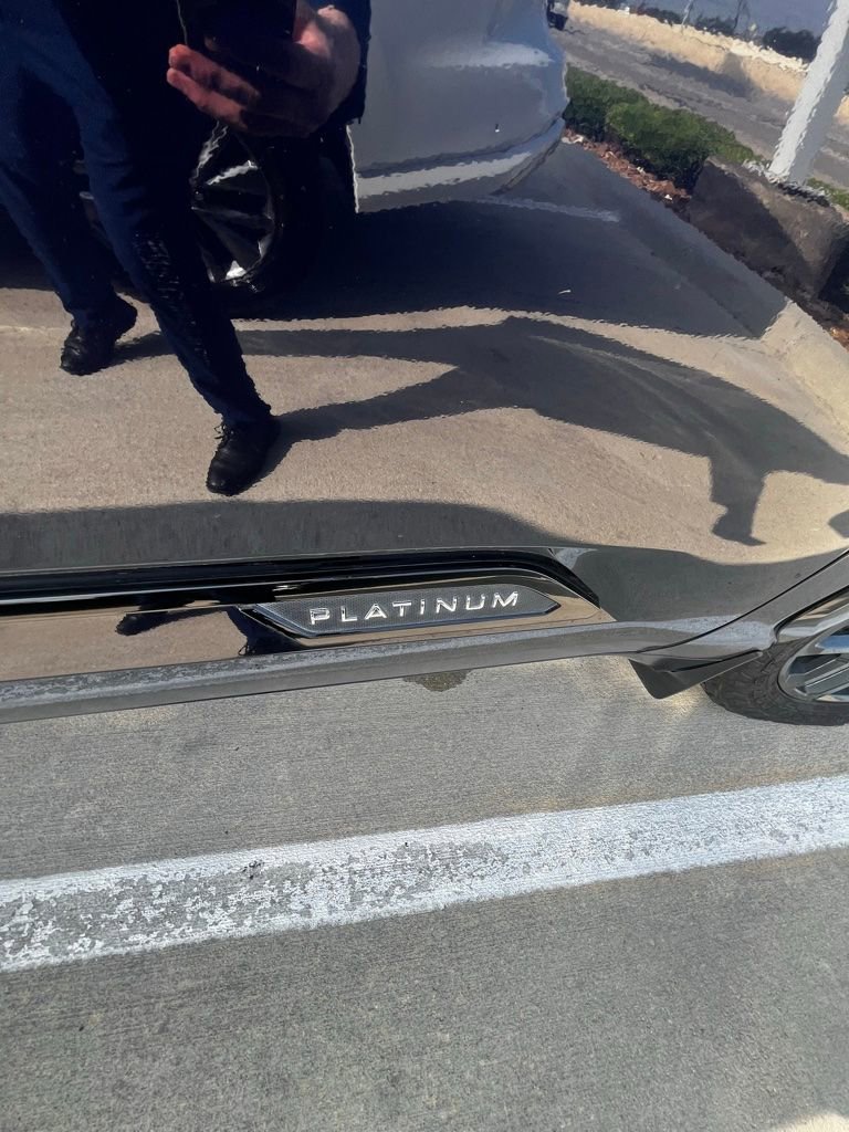 Used 2024 Toyota Sequoia Platinum AWD/4WD image 15