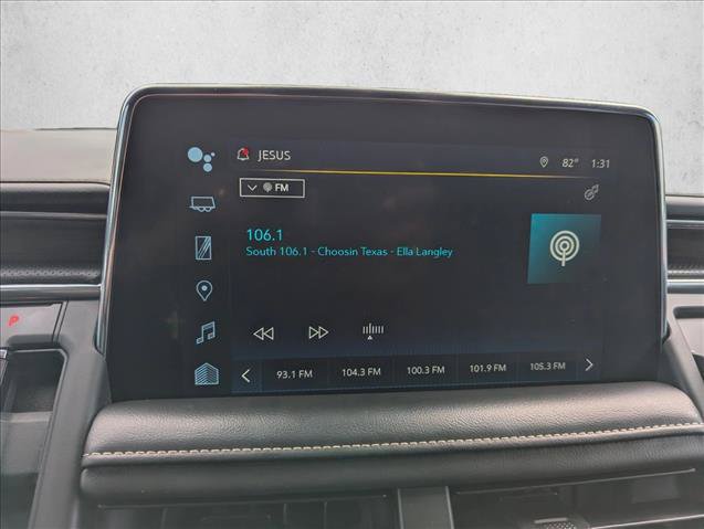Used 2023 Chevrolet Suburban Premier RWD image 18