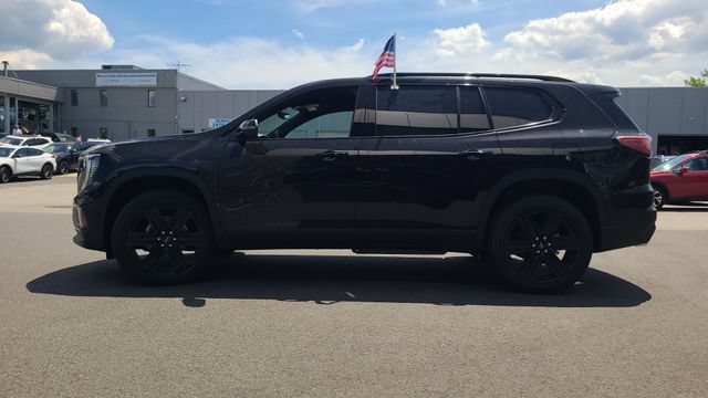 New 2026 GMC Acadia Elevation w/ Black Edition AWD/4WD image 4