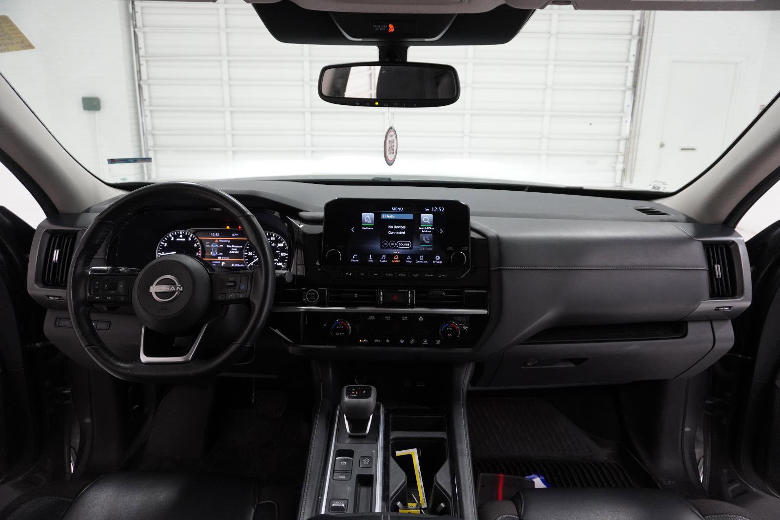 Used 2022 Nissan Pathfinder SL image 33