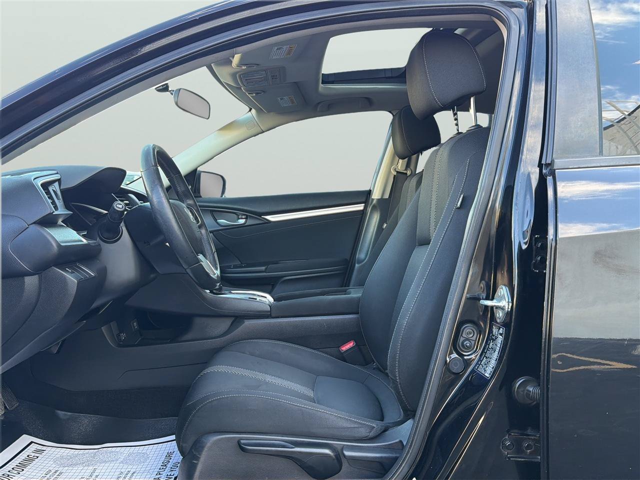 Used 2018 Honda Civic EX-T image 10
