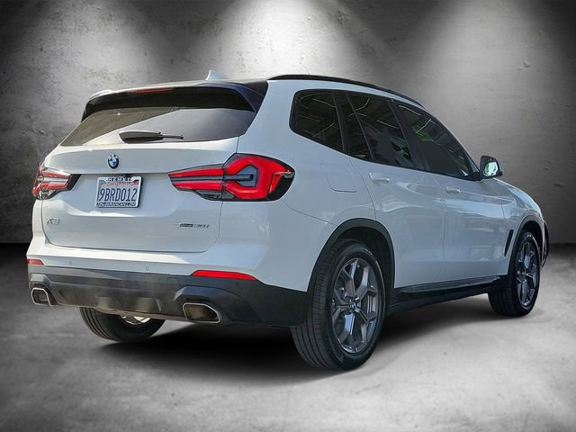 Used 2022 BMW X3 sDrive30i w/ Premium Package 2 RWD image 3