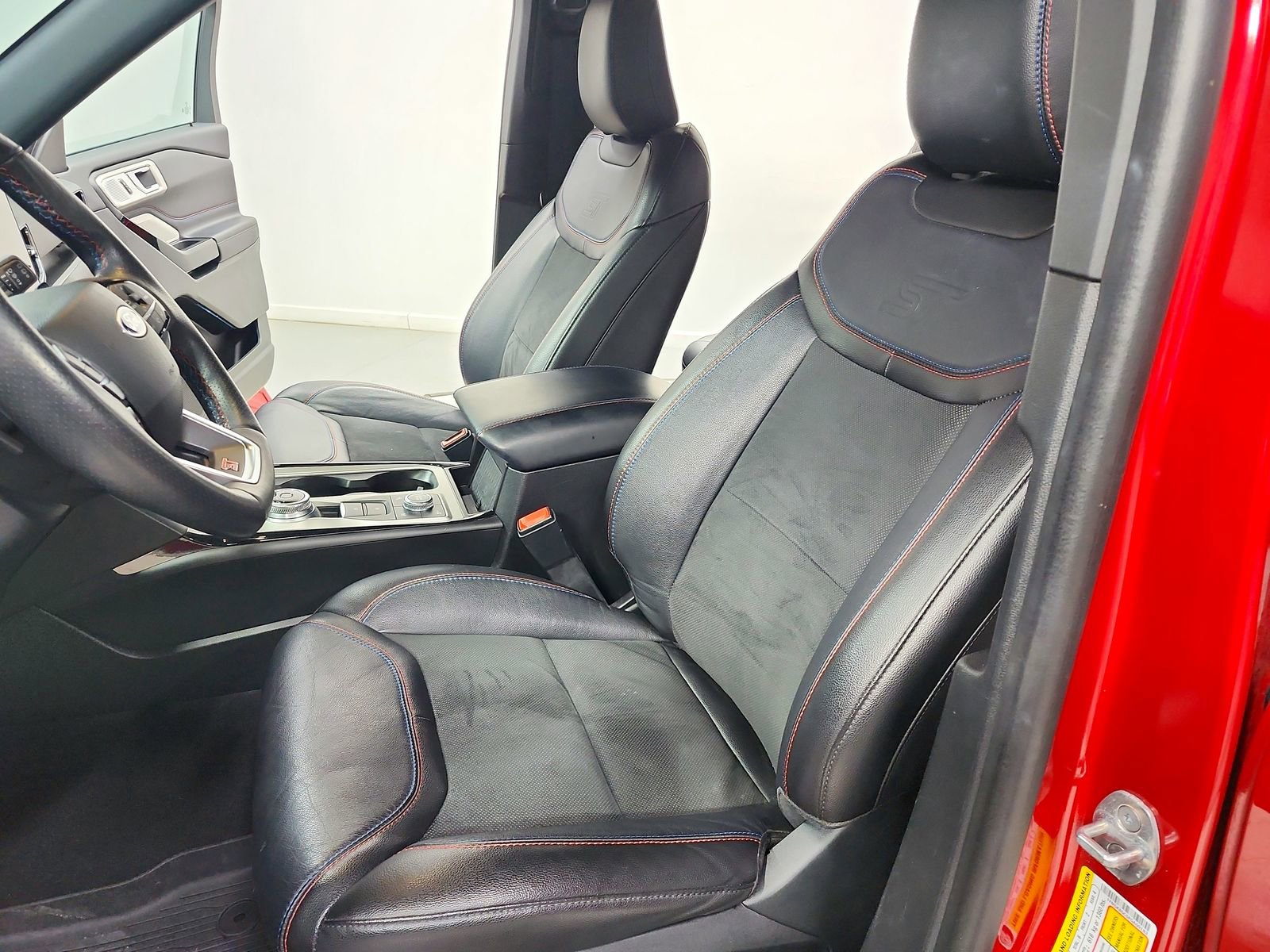 Used 2023 Ford Explorer ST w/ Equipment Group 401A image 19