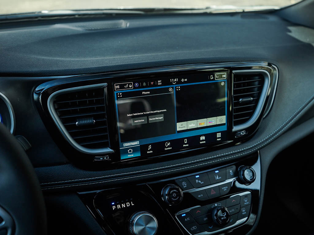 New 2026 Chrysler Pacifica Select AWD/4WD image 26